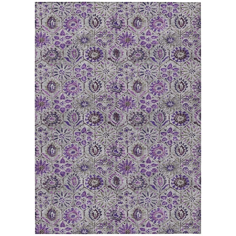 HomeRoots Floral Transitional Rectangle Outdoor Rug