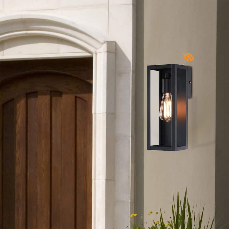 1-Light 12.76in Outdoor Wall Light with Matte Black Finish & Clear glass shade