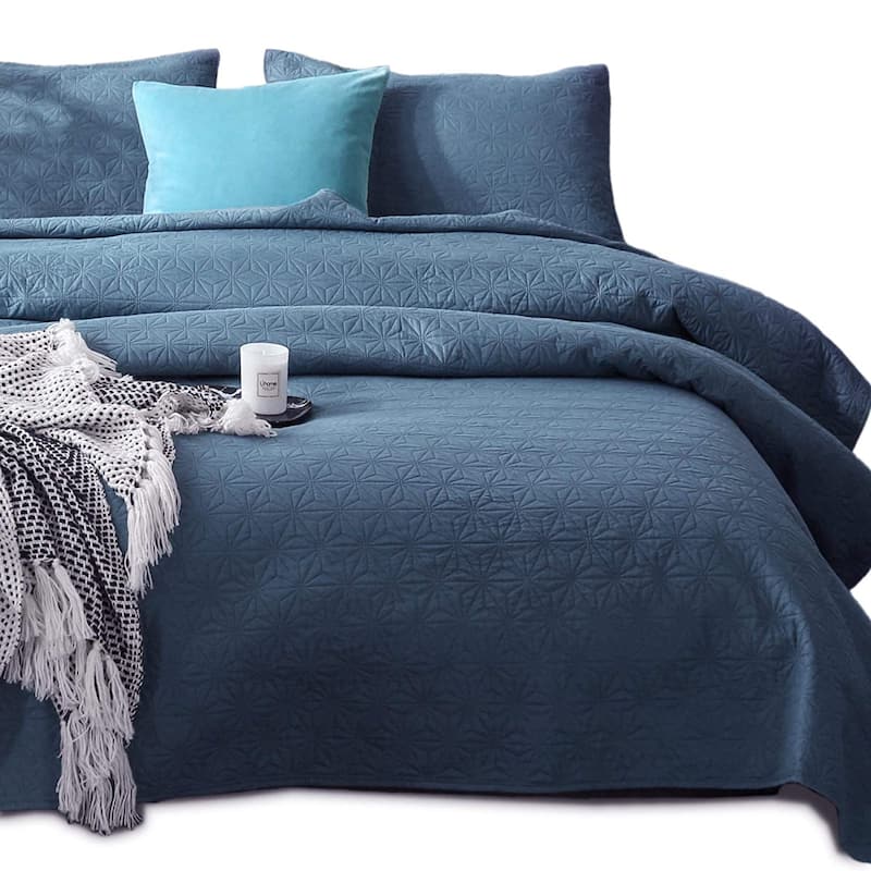 KASENTEX Quilted Coverlet Set Pre-Washed Microfiber Soft Warm Bedspread, Contemporary Star Design