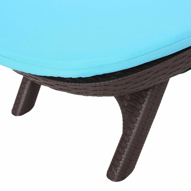 rgonomic Outdoor Chair with Wicker Texture - Durable, Comfortable Cushion, Stable Design