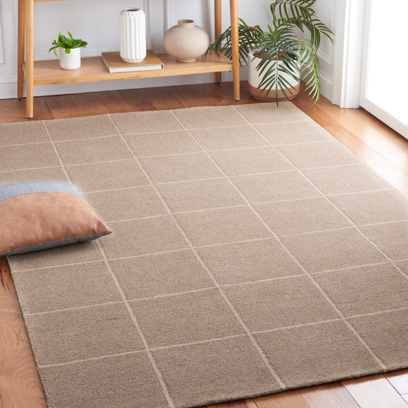 Martha Stewart by SAFAVIEH Alessya Checkered Grid Wool Rug - 4' x 6' - Natural/Beige