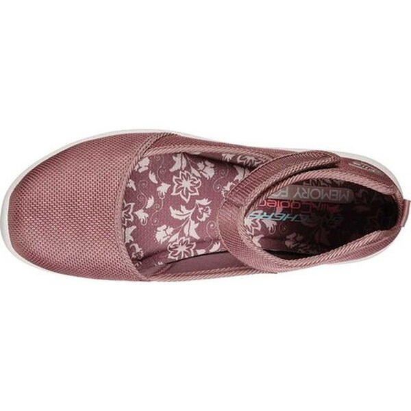 Skechers arya strike a pose hotsell