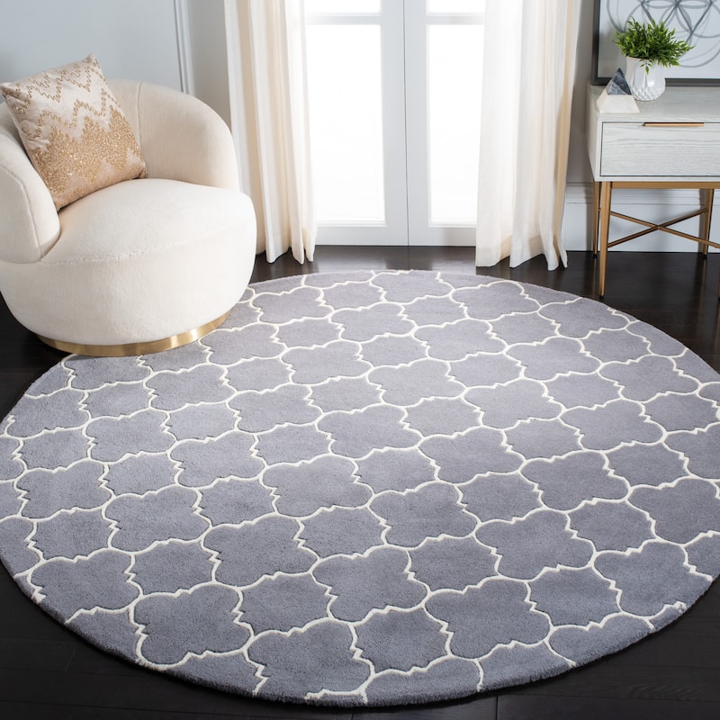 SAFAVIEH, Handmade Chatham Caisa Modern Moroccan Wool Rug - 7' Round - Dark Grey/Ivory