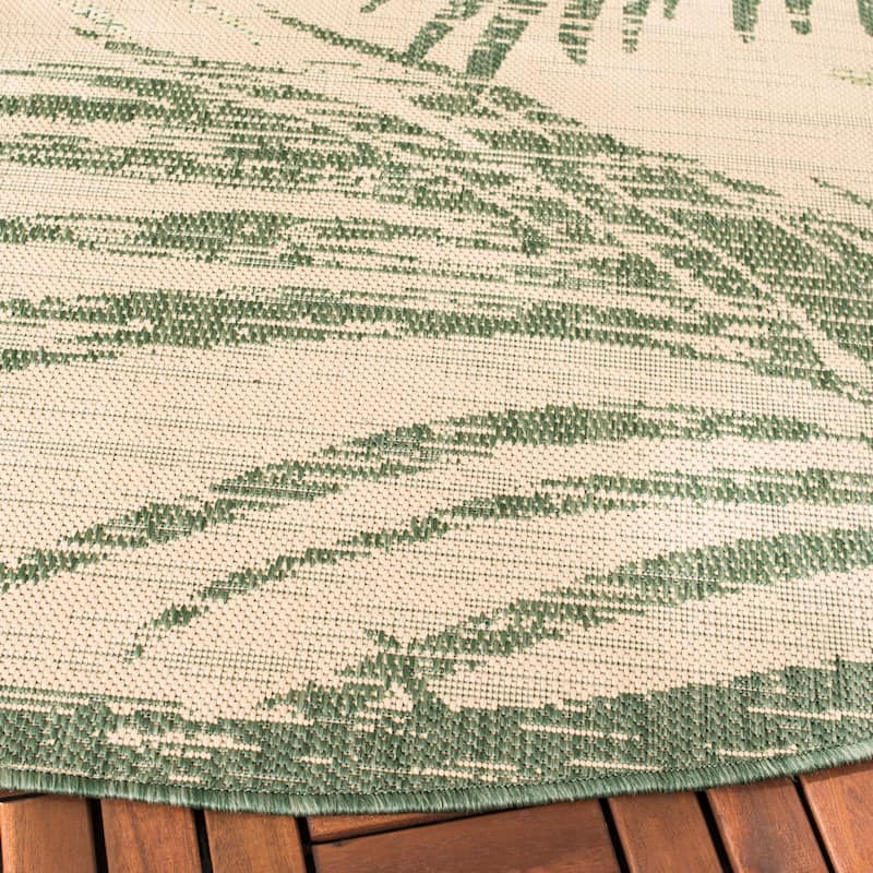 SAFAVIEH Courtyard Nott Tropical Indoor/ Outdoor Waterproof Patio Backyard Rug