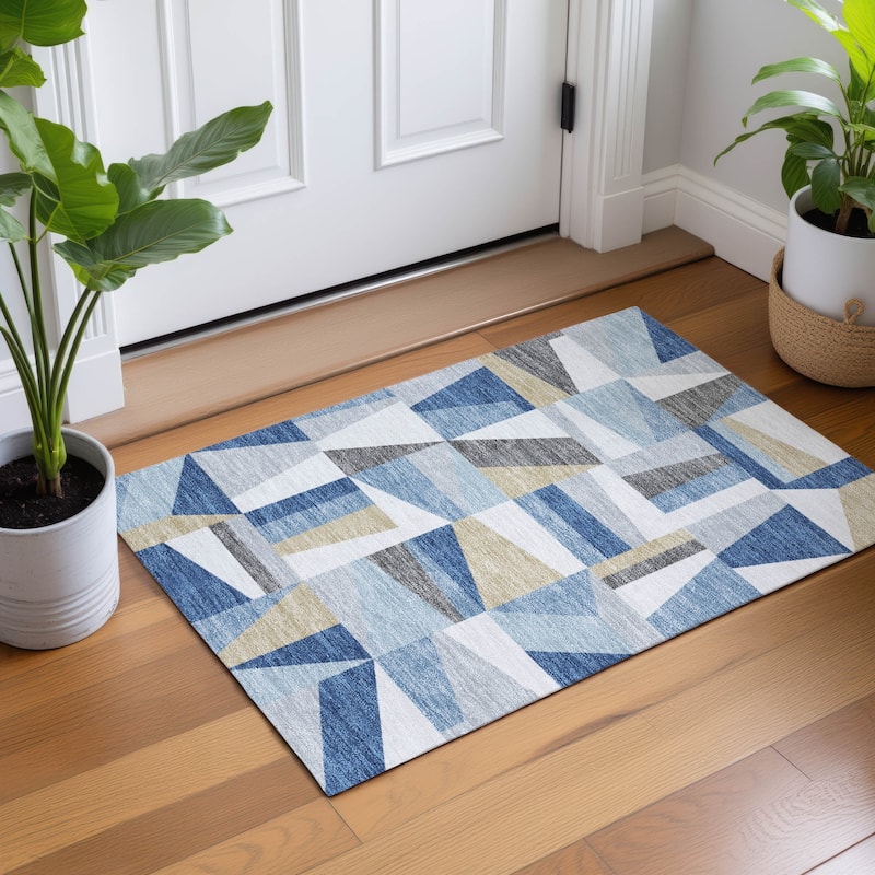 Machine Washable Indoor/ Outdoor Contemporry Mosaic Chantille Rug