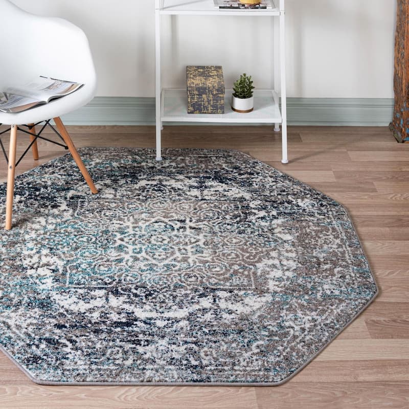 Traditional Brenda Collection Area Rug - Gray - 7'10"x7'10" Octagon