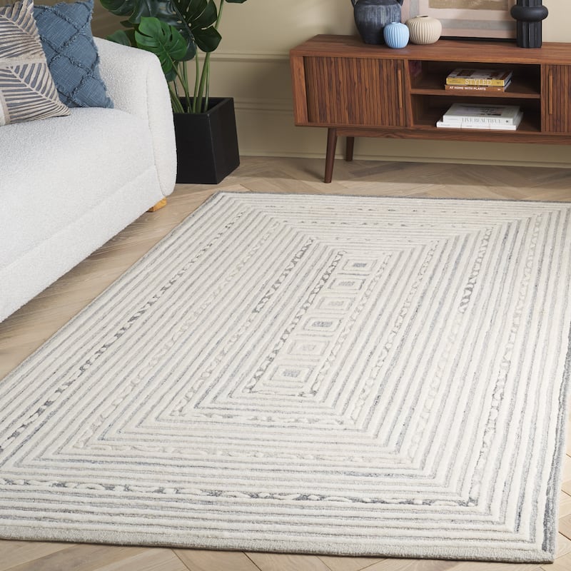 SAFAVIEH Handmade Ebony Zoitchka Modern & Contemporary Wool Rug - 8' x 10' - Ivory/Grey