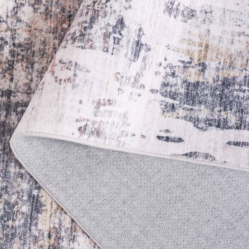 SAFAVIEH Santa Monica Lovisa Modern & Contemporary Rug