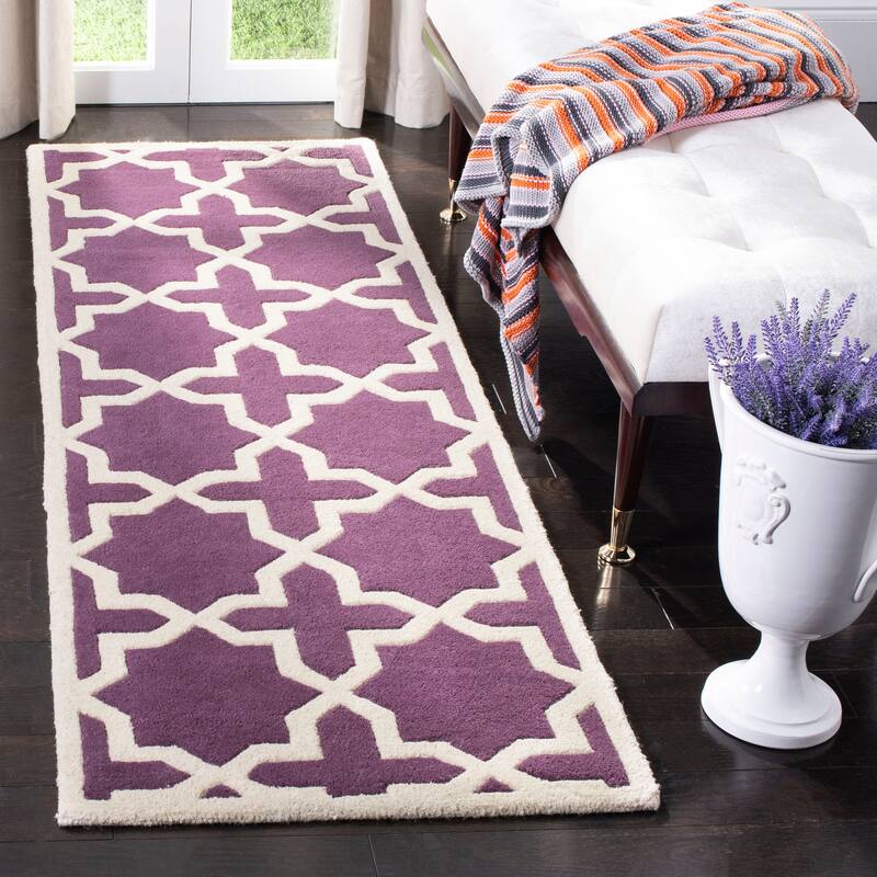 SAFAVIEH Handmade Chatham Begie Modern Moroccan Wool Rug - 2'3" x 7' Runner - Purple/Ivory