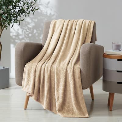 VCNY Home Sofia Herringbone Plush Throw