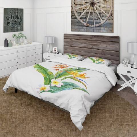 Designart 'Tropical Yellow Flowers With Green Leaves I' Traditional Duvet Cover Set