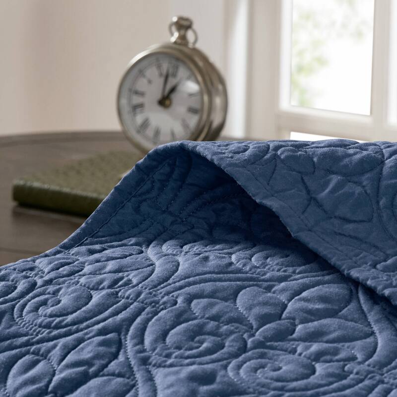 Madison Park Mansfield Reversible Quilt Set