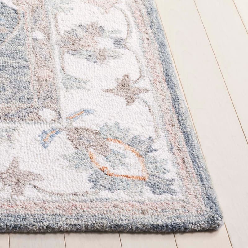 SAFAVIEH Handmade Heritage Sigþridur Traditional Wool Rug