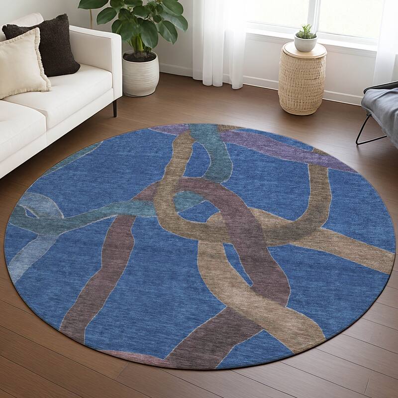 Machine Washable Indoor/ Outdoor Abstract Links Chantille Rug