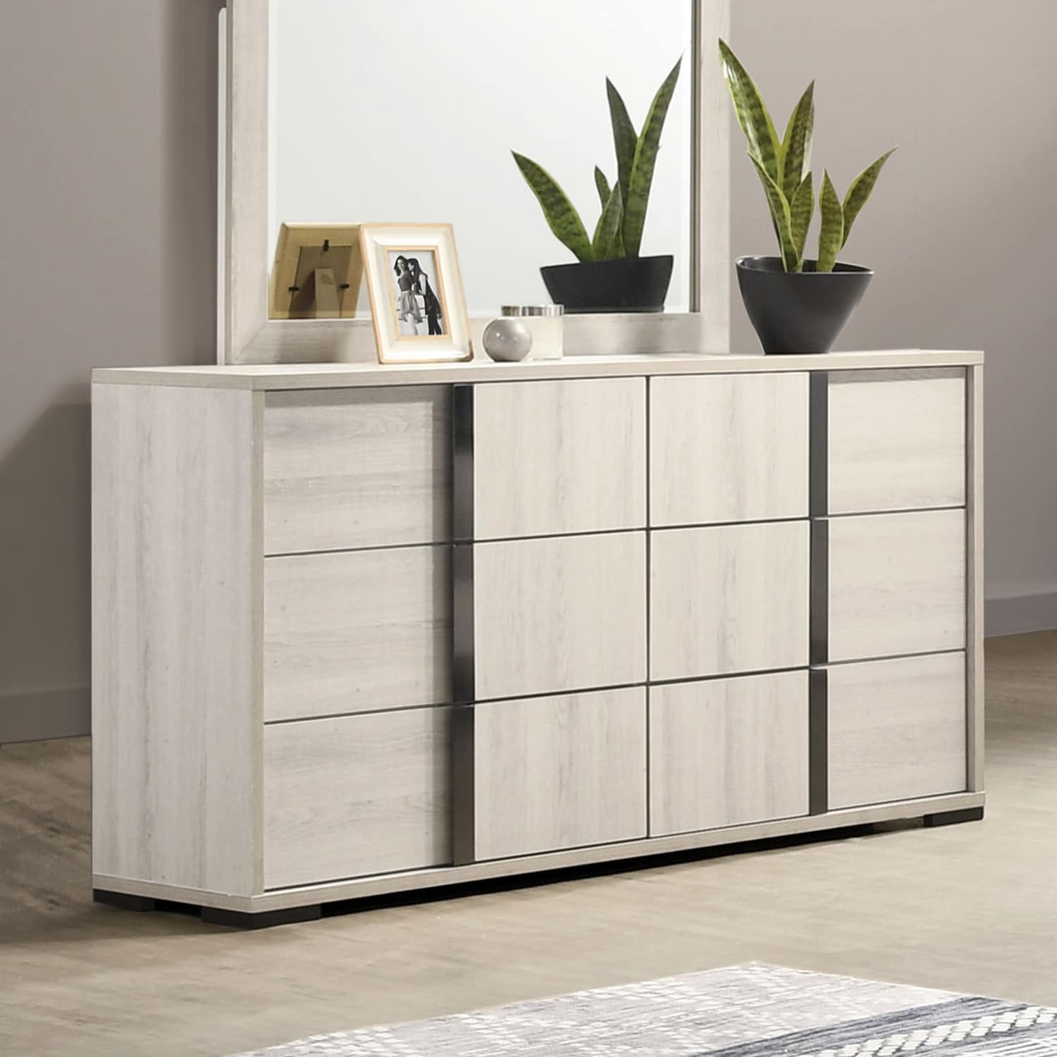Furniture of America Eltering Contemporary Washed White 6-Drawer Dresser