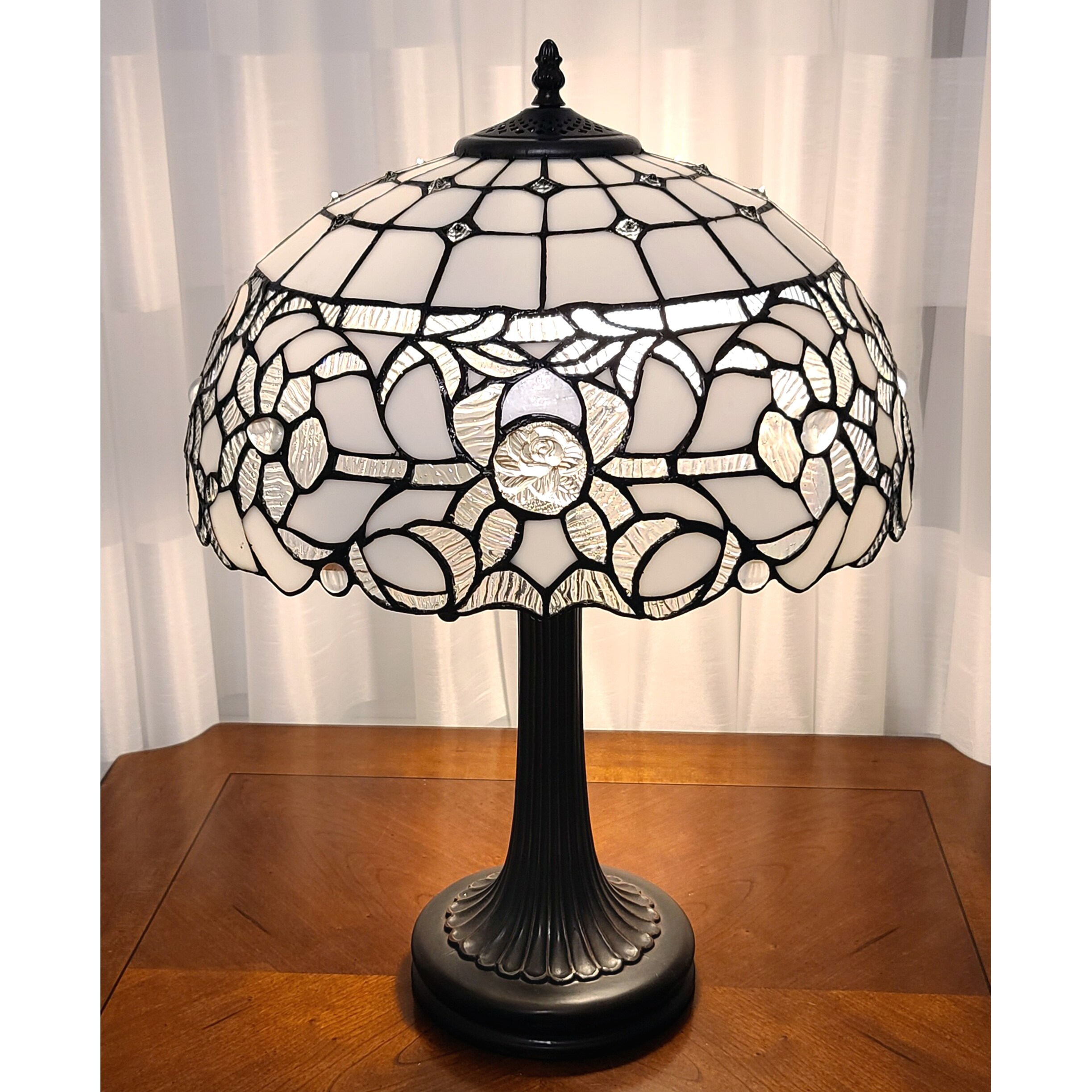 Tiffany Style White Table Lamp 24 Inches Tall Am316tl16b Amora Lighting Overstock 21946254
