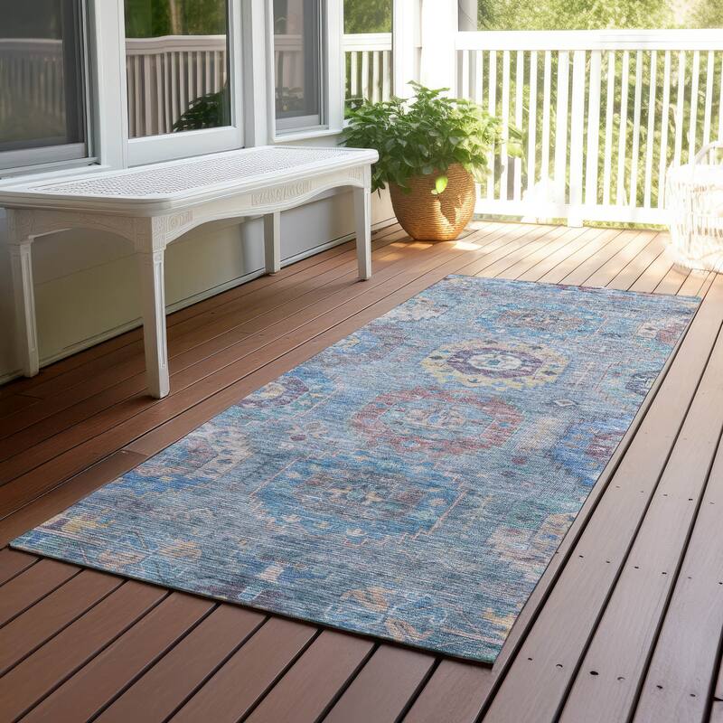 Machine Washable Indoor/ Outdoor Vintage Traditional Chantille Rug - Blue - 2'3" x 7'6"