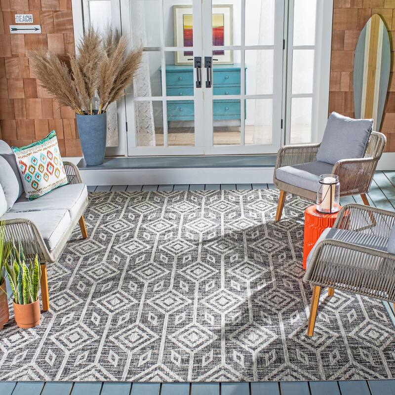 SAFAVIEH Courtyard Isola Indoor/ Outdoor Waterproof Patio Backyard Rug - 5'3" x 7'7" - Black/Grey