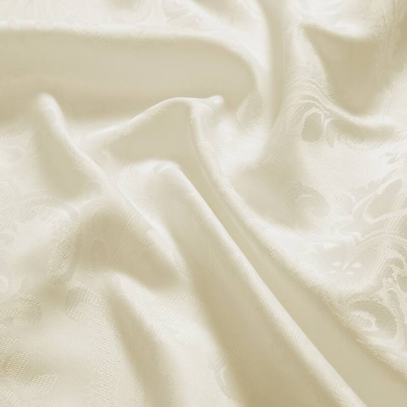Caiden Elegance Damask Tablecloth