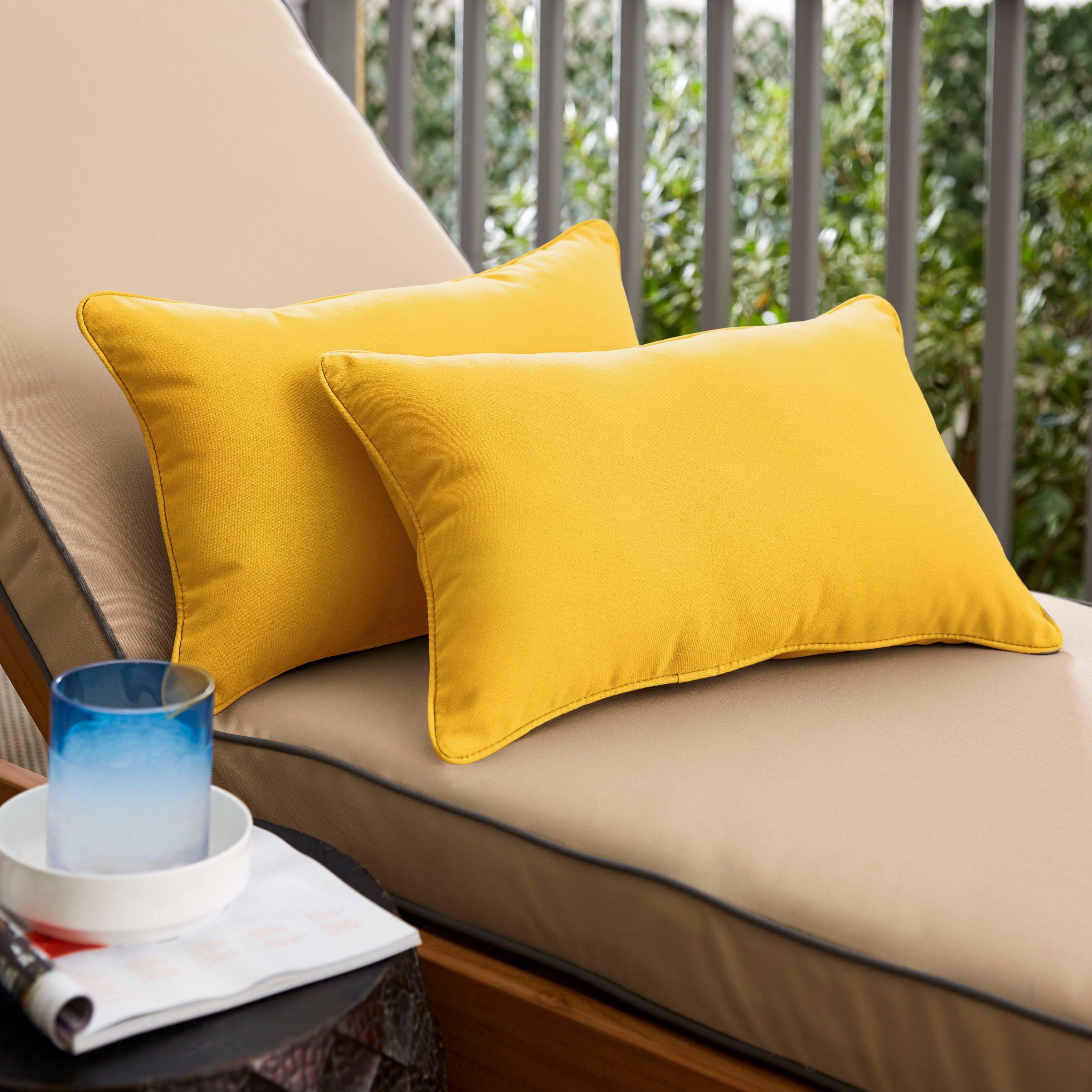 Sunbrella Sunflower Yellow Corded Indoor/ Outdoor Pillows (Set of 2)