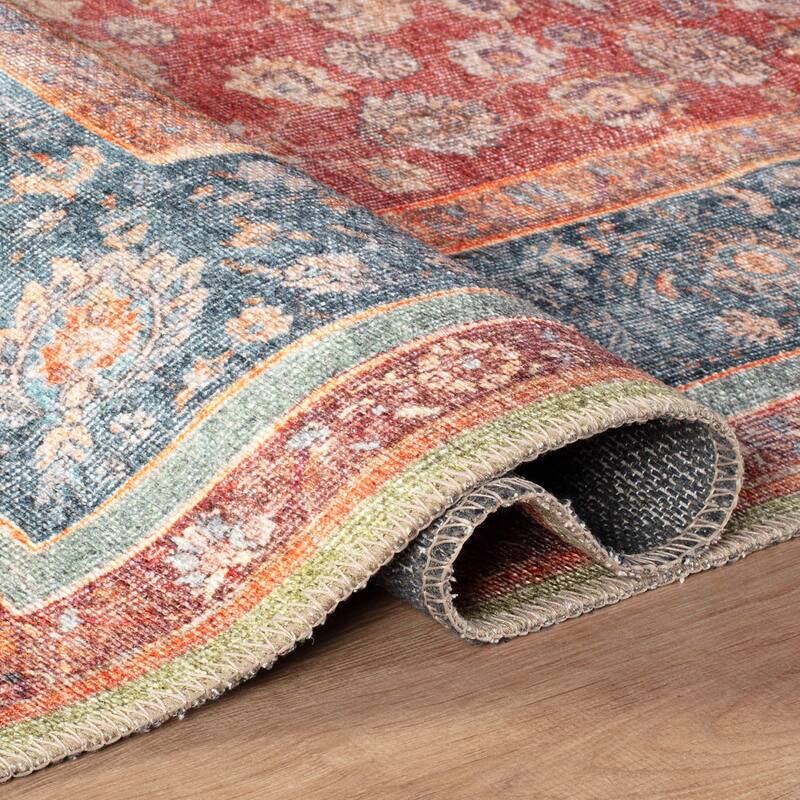 Black Traditional Flat Pile Rug - Washable and Pet Friendly, Non-Slip Surface