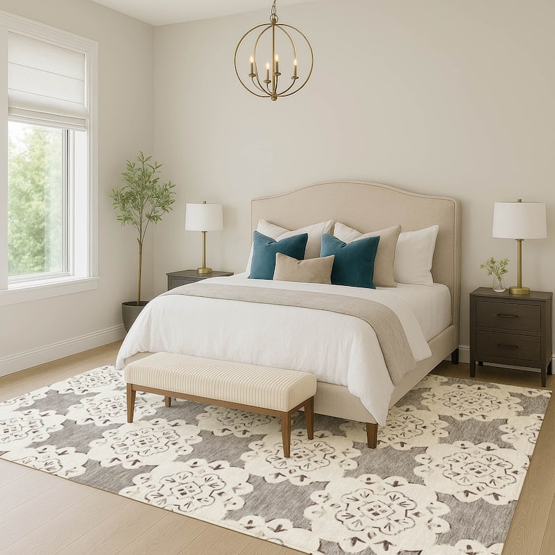 Machine Washable Indoor/ Outdoor Global Motif Chantille Rug