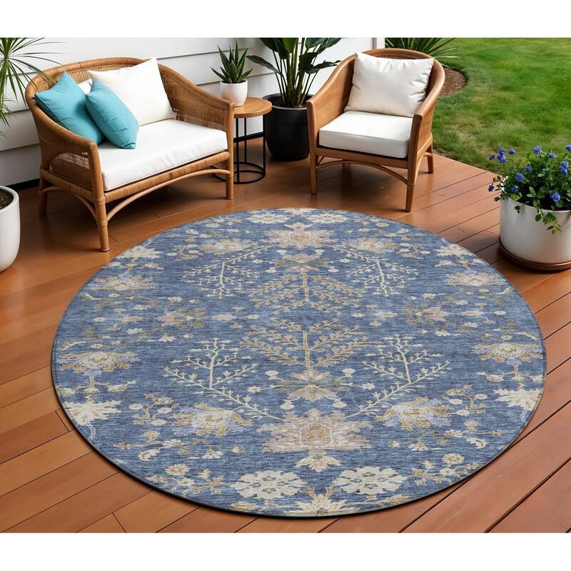 HomeRoots Floral Transitional Rectangle Outdoor Rug - 8' Round