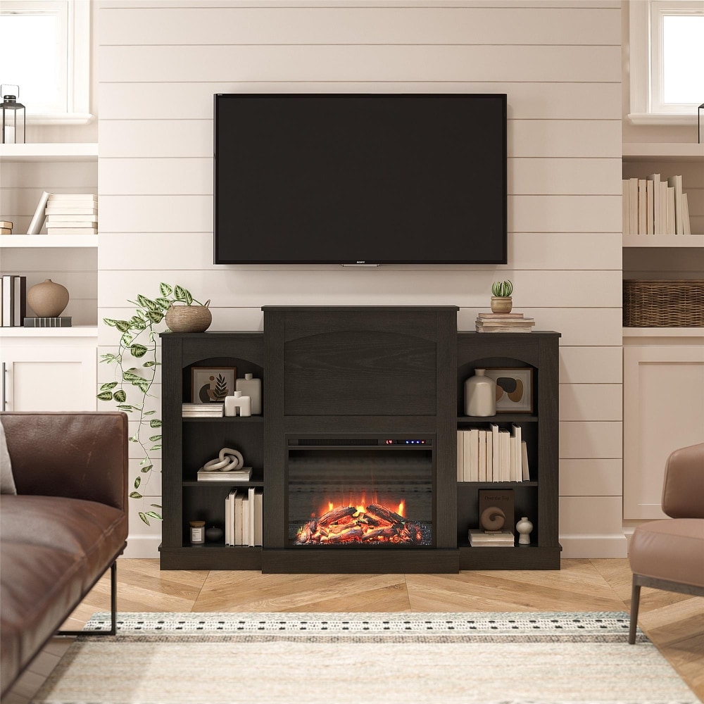Medium 151 400 sq. ft. Traditional Indoor Fireplaces Bed Bath