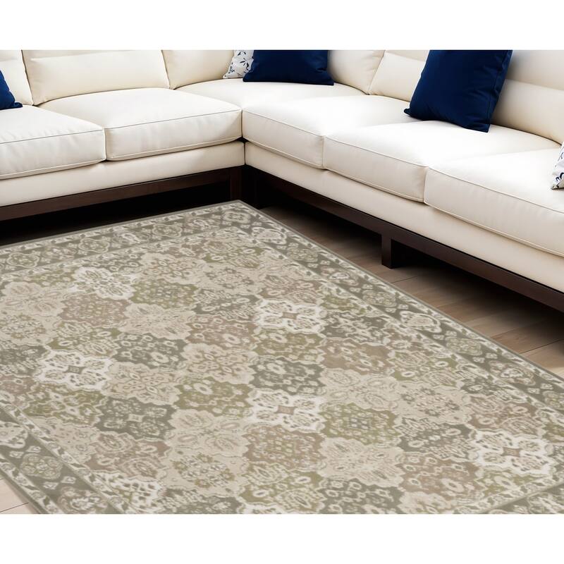 HomeRootsMedallion Traditional Rectangle Area Rug - 118' X '94' X '0.5 - 118' X '94' X '0.5 - Green/Ivory