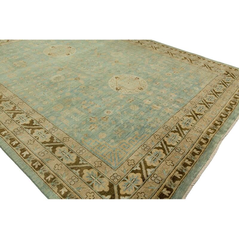 Traditional Hand-Knotted Wool Area Rug