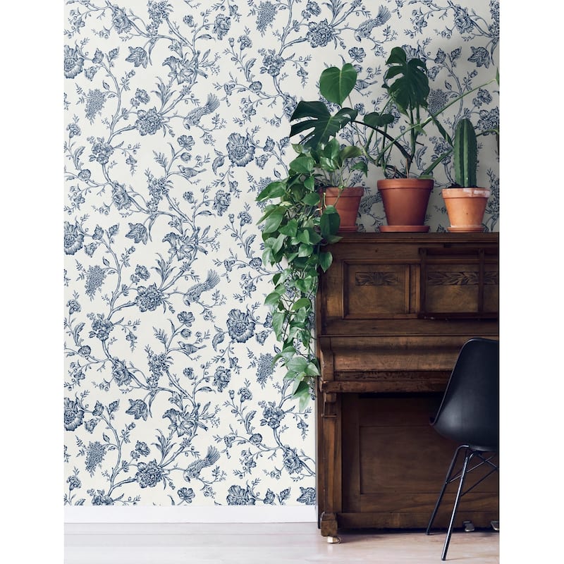 NextWall Jasmine Chinoiserie Peel and Stick Wallpaper