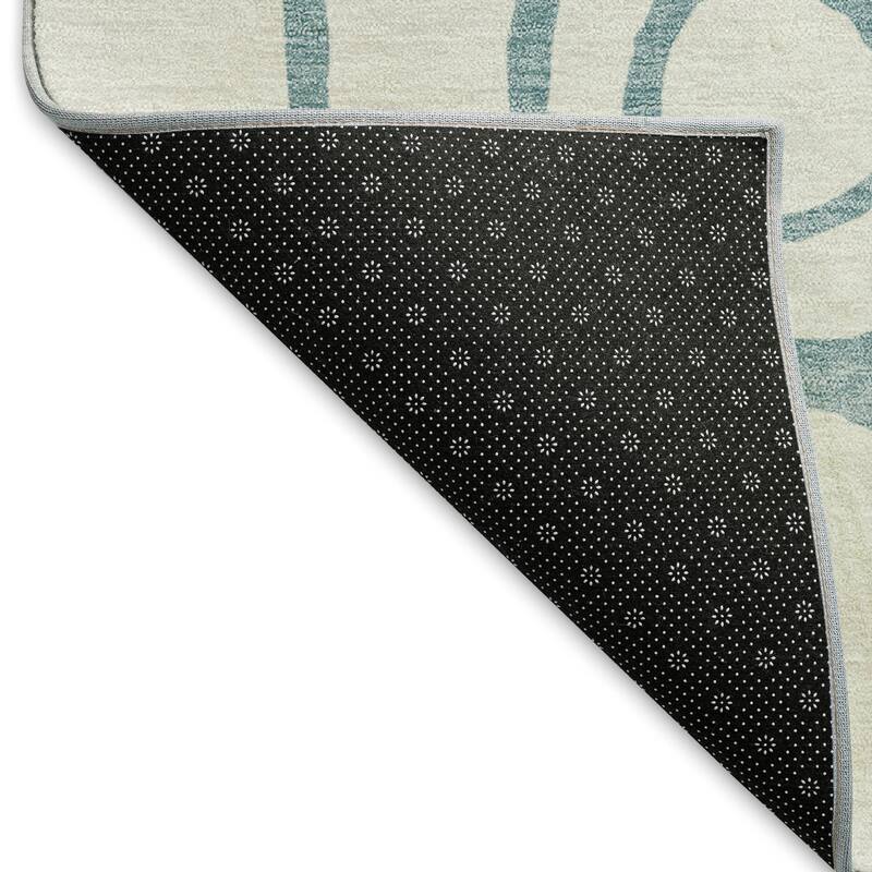 Machine Washable Indoor/ Outdoor Modern Vibe Chantille Rug