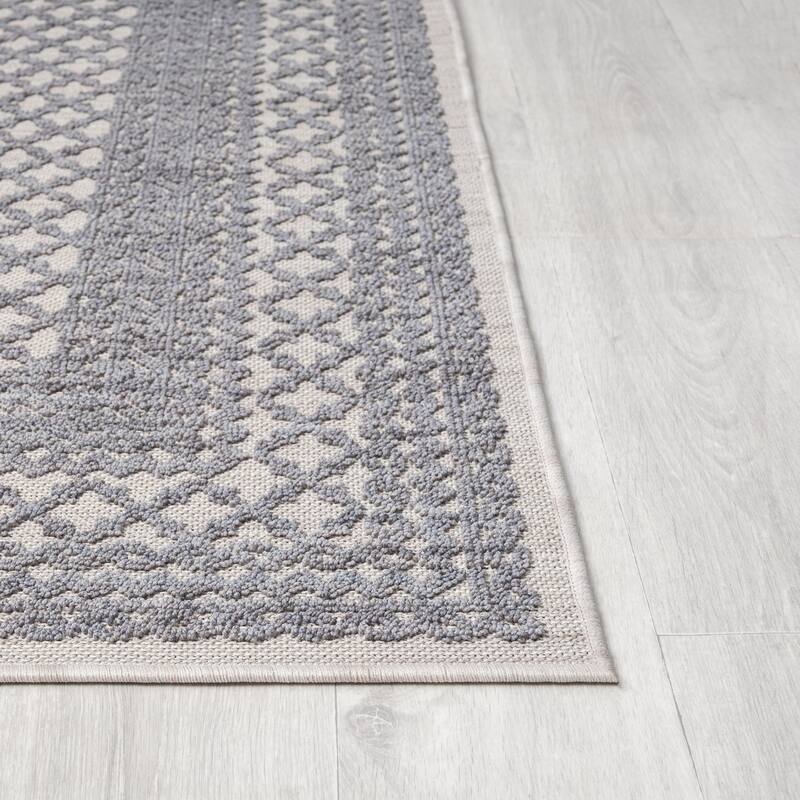 Sevita Bordered PET Yarn Indoor/Outdoor Area Rug