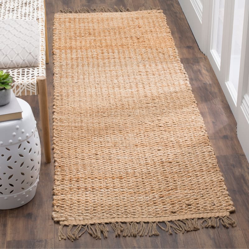 SAFAVIEH Handmade Natural Fiber Amirah Jute Rug - 2'6" x 6' Runner - Natural