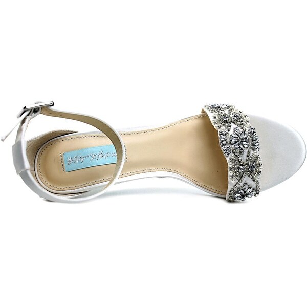 Betsey Johnson Juno Sandal Ivory 2024 www.longbikes