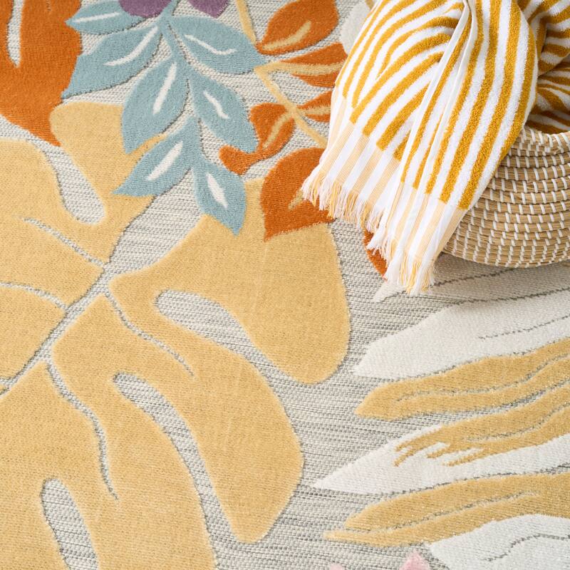 Nourison Suncoast Indoor/Outdoor Tropical Floral Area Rug