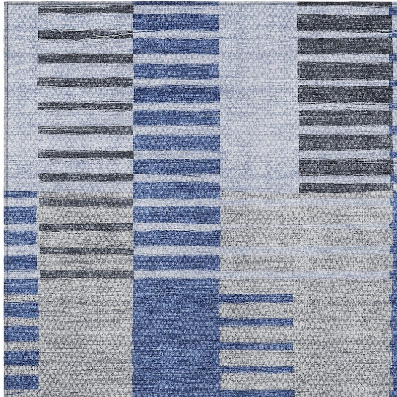 HomeRoots Striped Transitional Rectangle Outdoor Rug