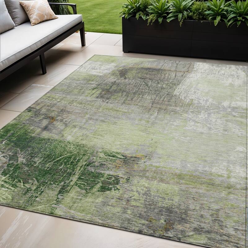 HomeRoots Abstract Transitional Rectangle Outdoor Rug - 5' X 8'