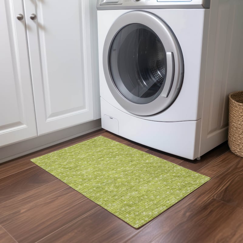 Machine Washable Indoor/ Outdoor Arrows Chantille Rug - 1'8" x 2'6" - Aloe