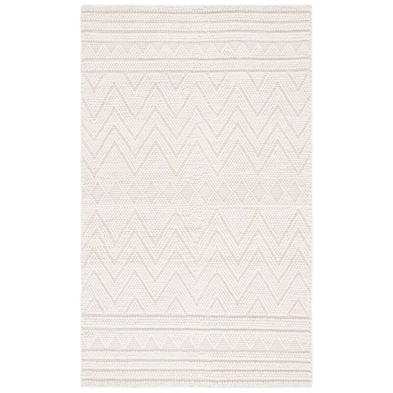 SAFAVIEH Handmade Natura Matroana Moroccan Rustic Wool Rug - 6' x 9' - Ivory