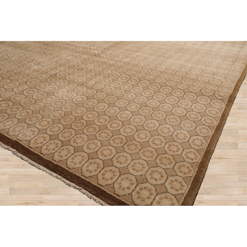 Hand Knotted Michaelian & Kohlberg Beige Tibetan 100% Wool Area Rug - 6' x 8' 9''