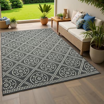 Style Haven Marianna Medallion Lattice Indoor/Outdoor Rug