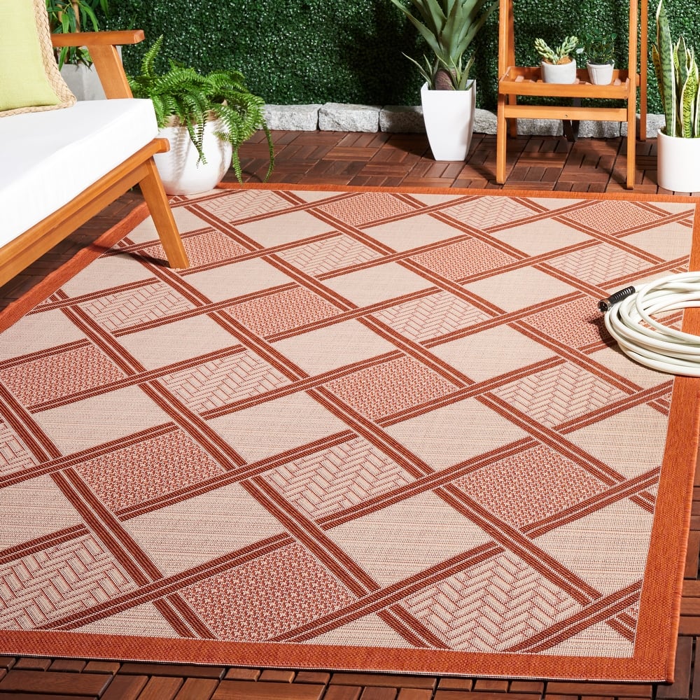 SAFAVIEH Courtyard Stiliana Indoor/ Outdoor Waterproof Patio Backyard Rug