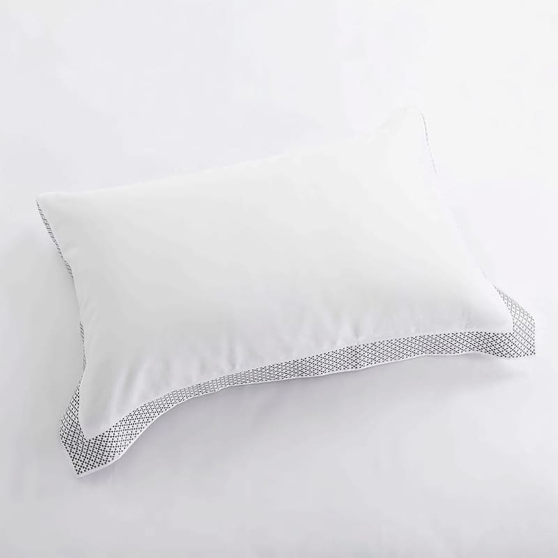 HomeRoots White Queen 100% Cotton 200 Thread Count Washable Duvet Cover Set