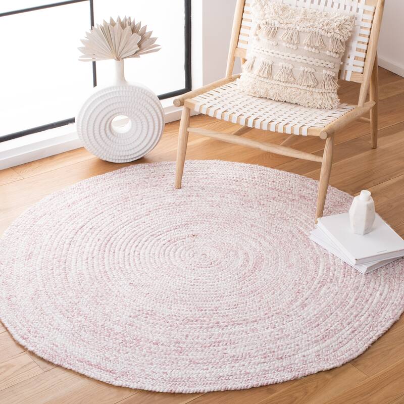 SAFAVIEH Handmade Braided Malene Round Rug - 4' Round - Ivory/Pink