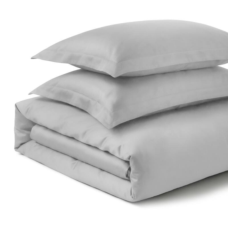 Superior 700 Thread Count Solid 3 Piece 100-percent Egyptian Cotton Duvet Cover Set