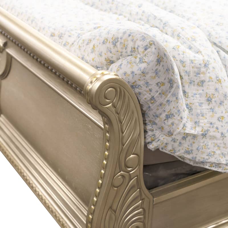 Furniture of America Etane Traditional Solid Wood Sleigh Bed with Tufted Leatherette Headboard