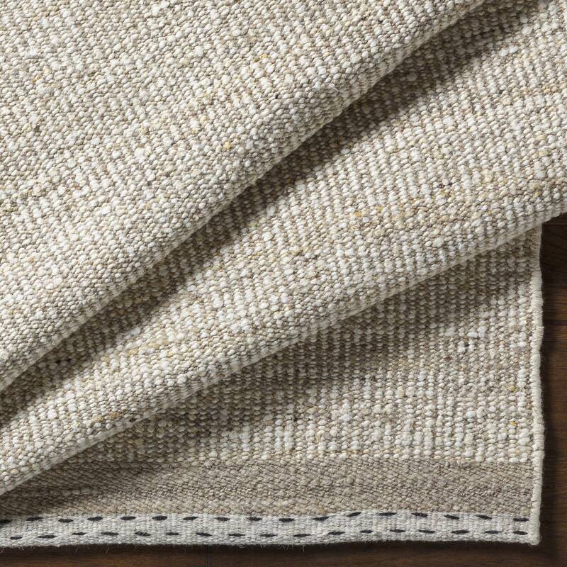 Livabliss Casual Sadie Dots Area Rug