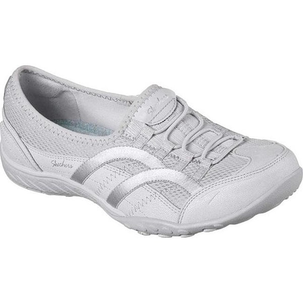 skechers women's breathe easy well versed sneaker