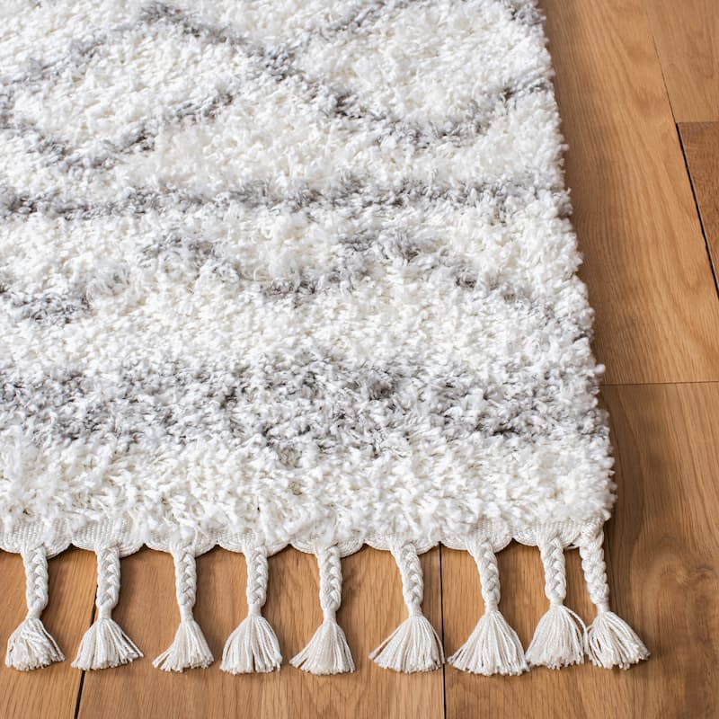 SAFAVIEH Pro Lux Shag Dottie Moroccan Tassel 2.4-inch Thick